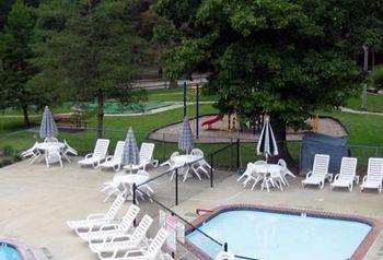 Williamsburg Rv & Camping Resort Norge Esterno foto